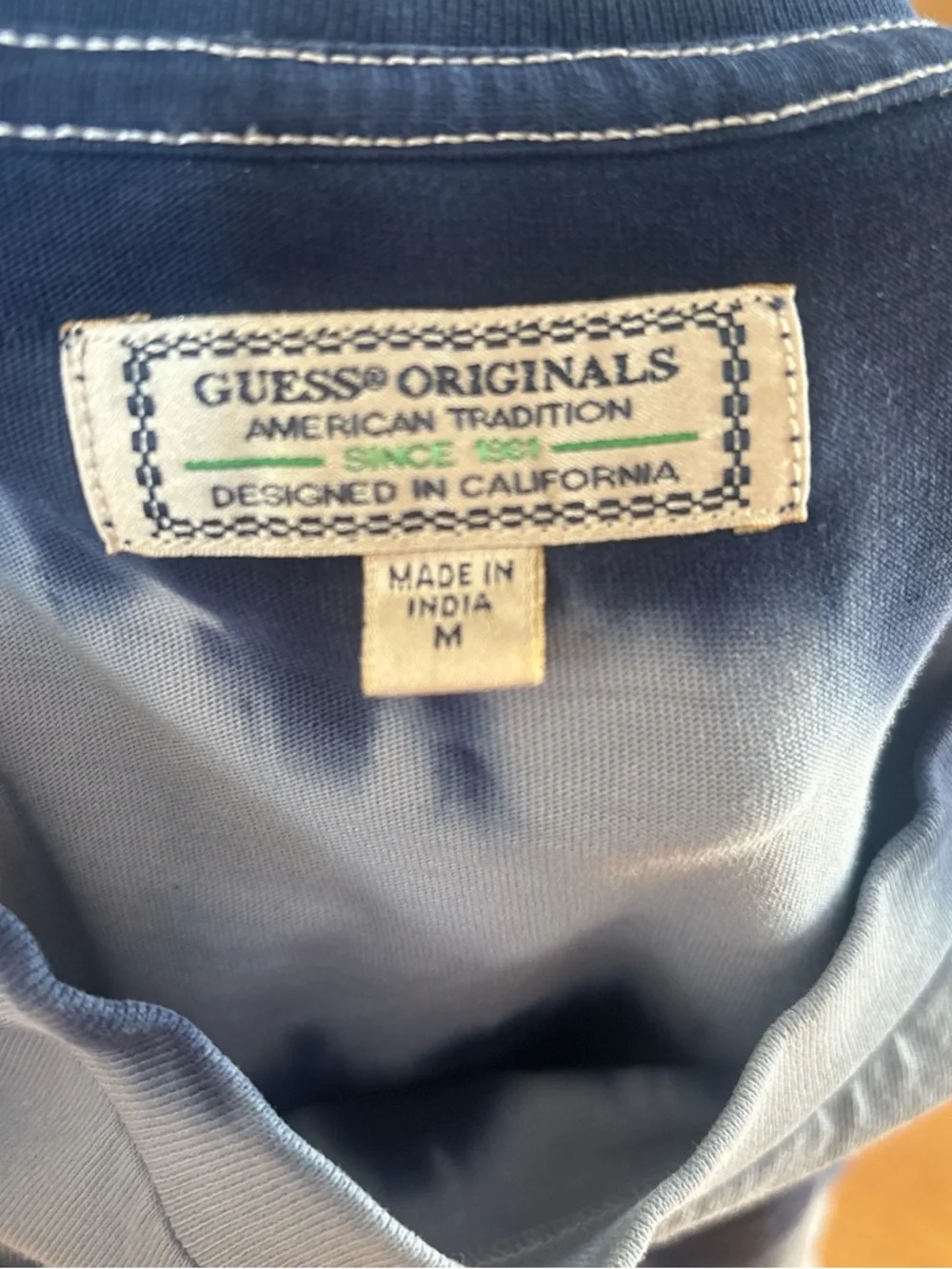 GUESS Navy and Light Blue Tie-Dye Logo Tee - Picture 4 of 4